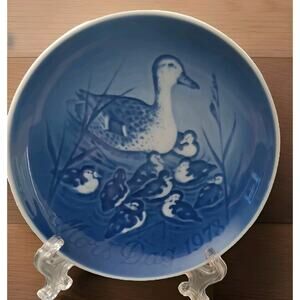 1973 Bing & Grondahl B & G Mother's Day Mors Dag Plate Denmark Duck & Ducklings